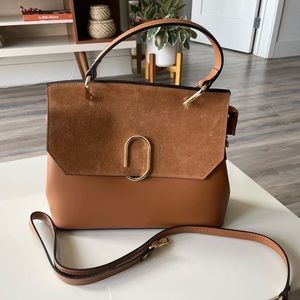 Camelia Roma handbag